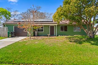 432 SE Whitmore Drive, Port St. Lucie, Port St Lucie, FL 34984