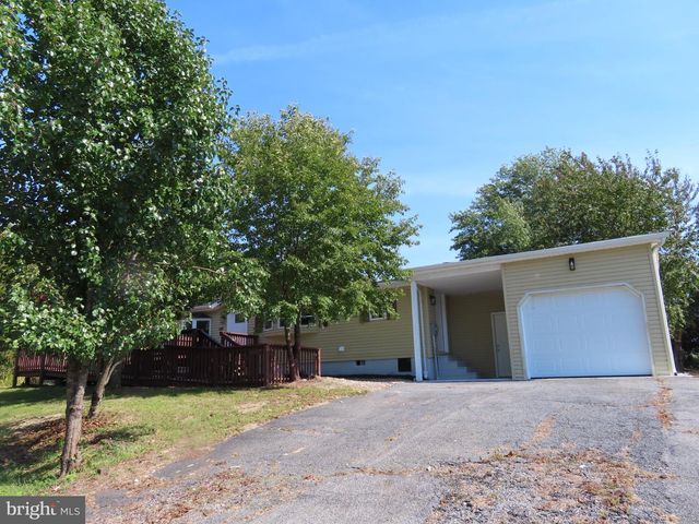 100 E HOLLY DR, Lincoln, DE 19960