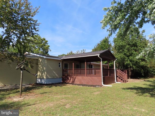 100 E HOLLY DR, Lincoln, DE 19960