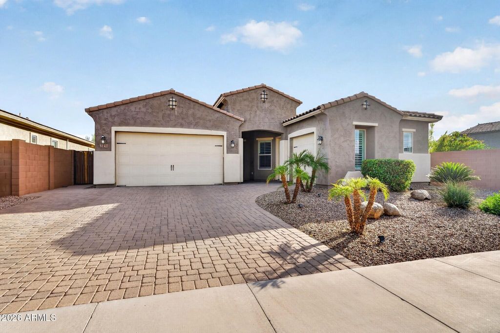 2451 E BELLERIVE Drive, Gilbert, AZ 85298 — photo 2