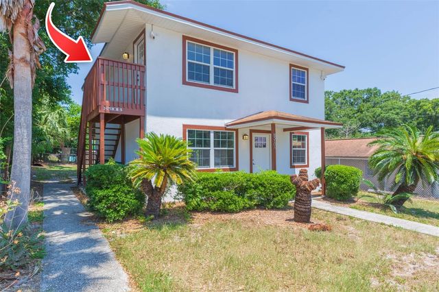 8510 N TAMPA STREET B, Tampa, FL 33604