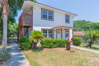 8510 N TAMPA STREET B, Tampa, FL 33604