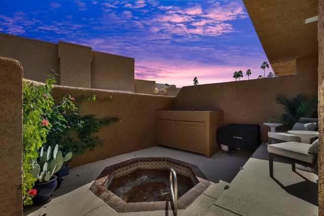 73503 Foxtail Lane, Palm Desert, CA 92260