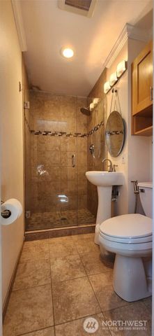 10501 160th Court NE, Redmond, WA 98052