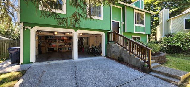 10501 160th Court NE, Redmond, WA 98052