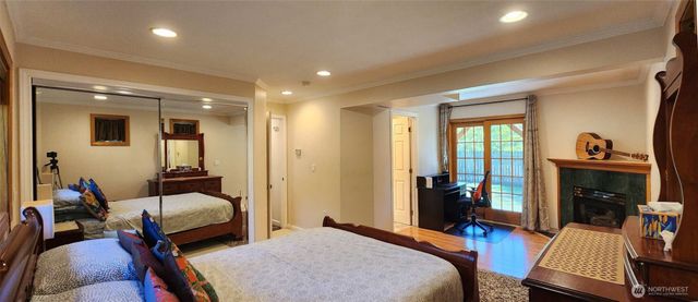 10501 160th Court NE, Redmond, WA 98052