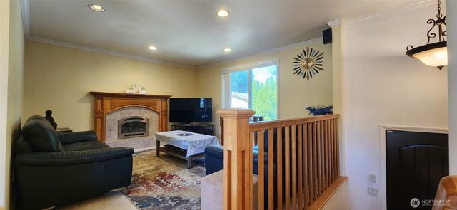 10501 160th Court NE, Redmond, WA 98052