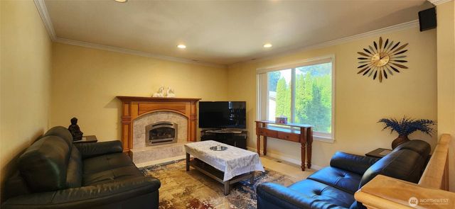 10501 160th Court NE, Redmond, WA 98052