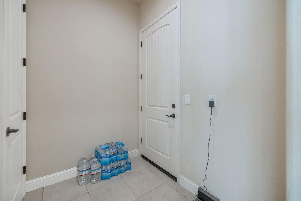 Image 19 of property listing at 3036 Keats Avenue, Clovis, CA 93619