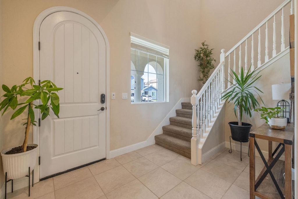 Image 20 of property listing at 3036 Keats Avenue, Clovis, CA 93619