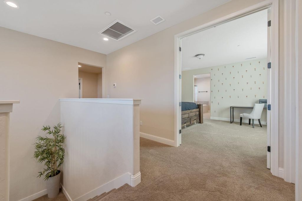 Image 30 of property listing at 3036 Keats Avenue, Clovis, CA 93619