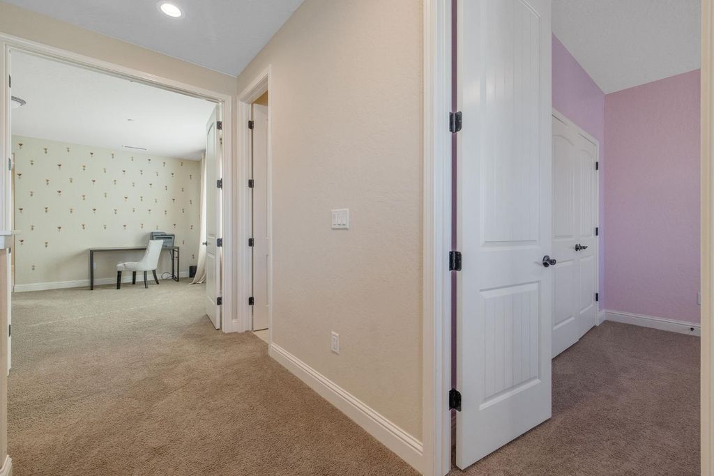 Image 32 of property listing at 3036 Keats Avenue, Clovis, CA 93619