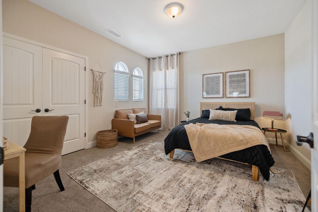Image 54 of property listing at 3036 Keats Avenue, Clovis, CA 93619