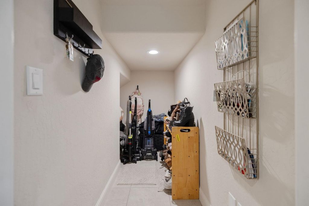 Image 56 of property listing at 3036 Keats Avenue, Clovis, CA 93619