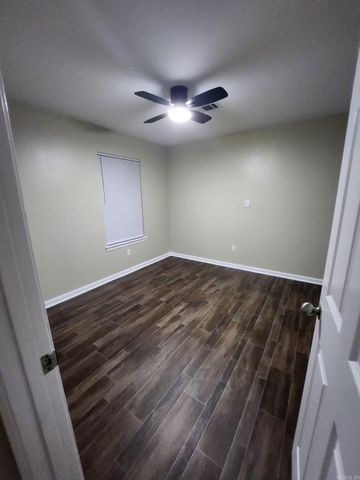 401 Lane St, Morrilton, AR 72110