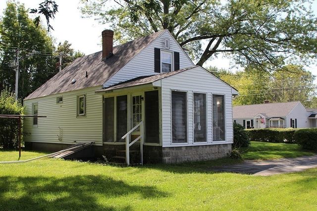 255 Pleasant Street, Lunenburg, MA 01462