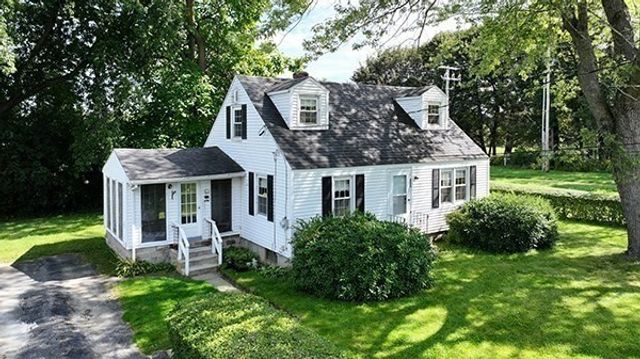 255 Pleasant Street, Lunenburg, MA 01462