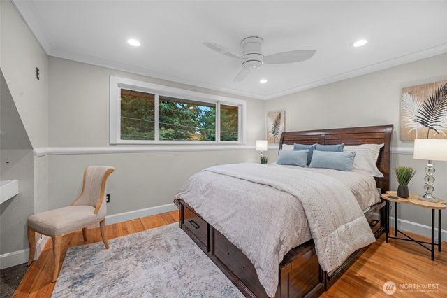 6505 NE Arrowhead Drive, Kenmore, WA 98028