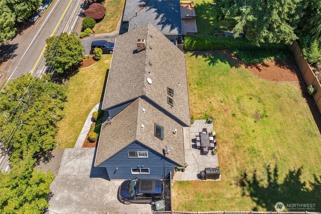 6505 NE Arrowhead Drive, Kenmore, WA 98028