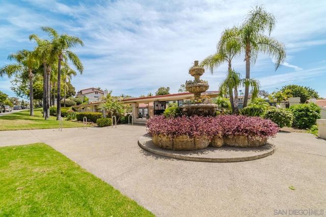 6859 Pear Tree, Carlsbad, CA 92011