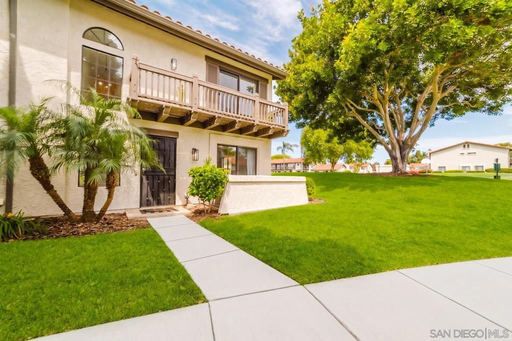 6859 Pear Tree, Carlsbad, CA 92011
