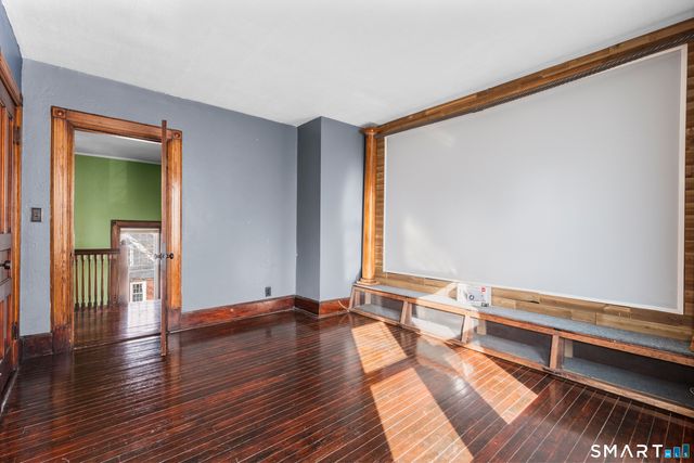 101 Wilcox Avenue, Meriden, CT 06451