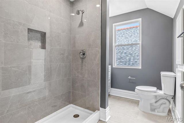 5849 De Giverville Avenue, St Louis, MO 63112