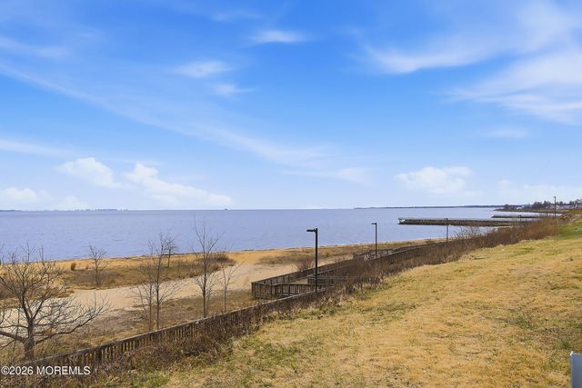 114 Shoreland Circle, Laurence Harbor, NJ 08879