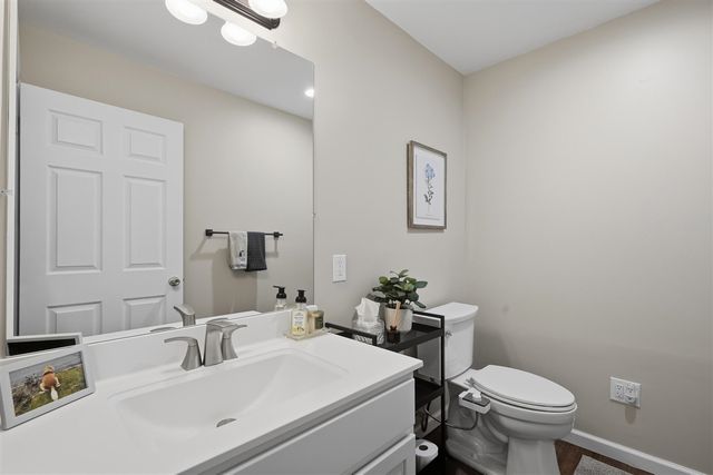 7364 Deertrack, Ypsilanti, MI 48197
