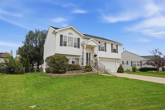 7364 Deertrack, Ypsilanti, MI 48197