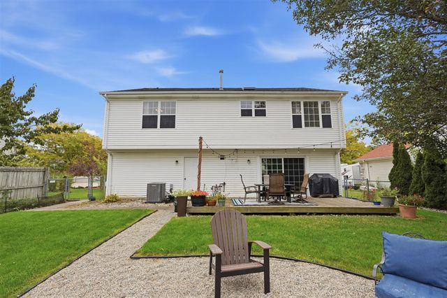 7364 Deertrack, Ypsilanti, MI 48197