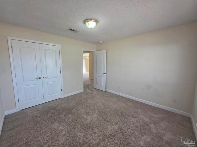 720 Buoy Dr, Pensacola, FL 32507