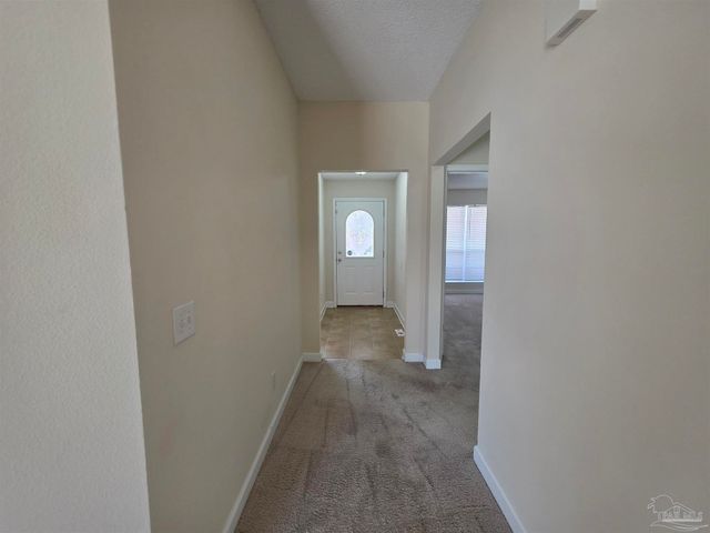 720 Buoy Dr, Pensacola, FL 32507