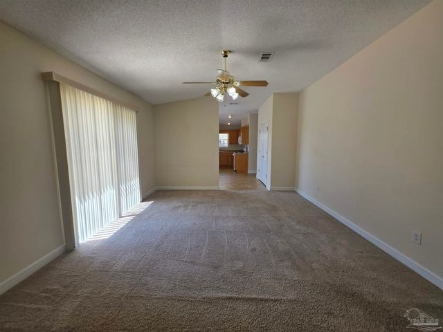 720 Buoy Dr, Pensacola, FL 32507