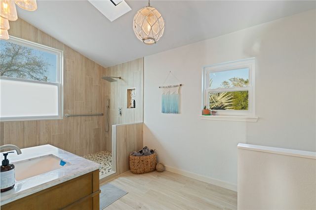 214 Chandler Lane, Corpus Christi, TX 78404