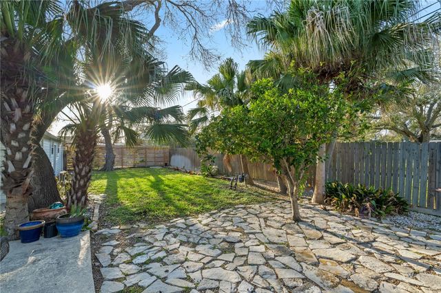 214 Chandler Lane, Corpus Christi, TX 78404