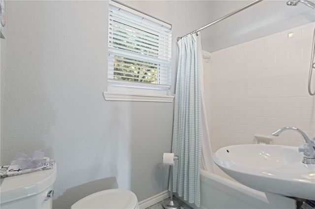 214 Chandler Lane, Corpus Christi, TX 78404