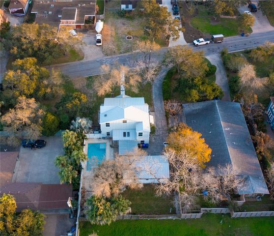 214 Chandler Lane, Corpus Christi, TX 78404