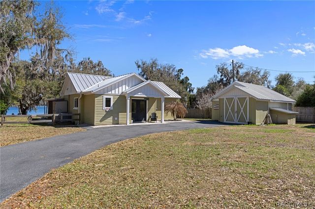 8888 E Neher Court, Floral City, FL 34436