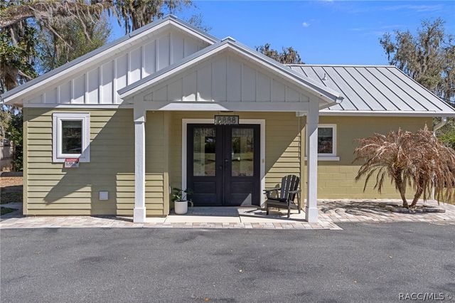 8888 E Neher Court, Floral City, FL 34436