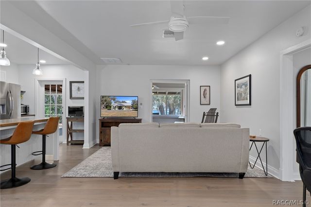 8888 E Neher Court, Floral City, FL 34436