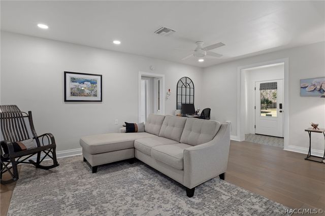 8888 E Neher Court, Floral City, FL 34436