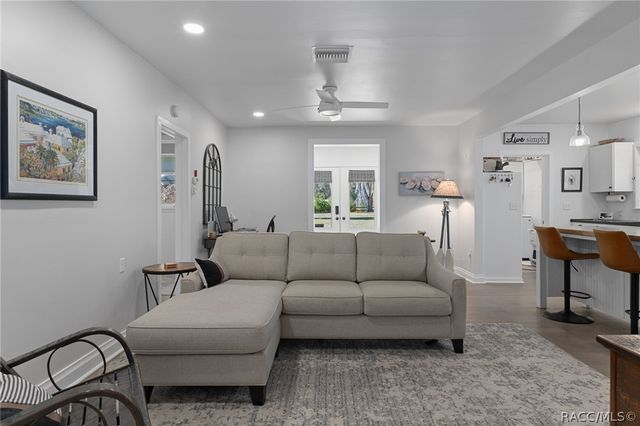 8888 E Neher Court, Floral City, FL 34436