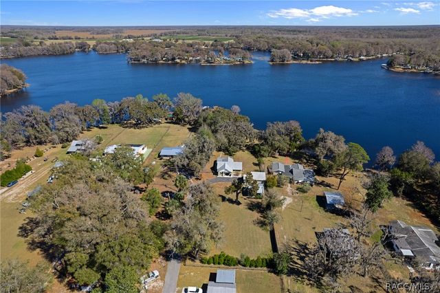 8888 E Neher Court, Floral City, FL 34436