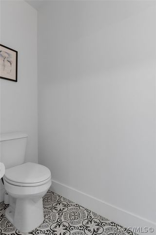 8888 E Neher Court, Floral City, FL 34436