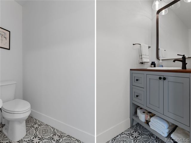 8888 E Neher Court, Floral City, FL 34436