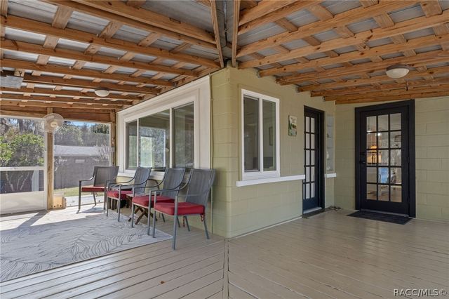 8888 E Neher Court, Floral City, FL 34436