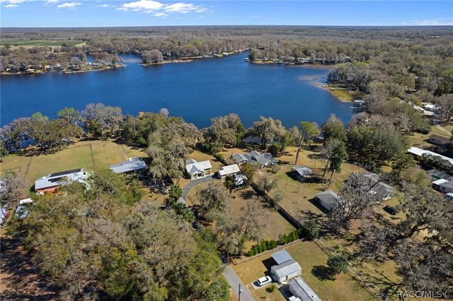 8888 E Neher Court, Floral City, FL 34436