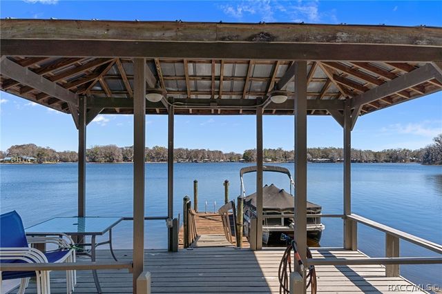 8888 E Neher Court, Floral City, FL 34436