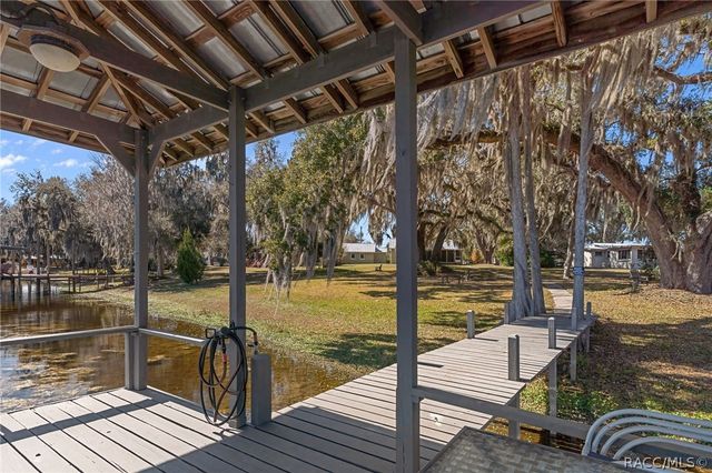 8888 E Neher Court, Floral City, FL 34436